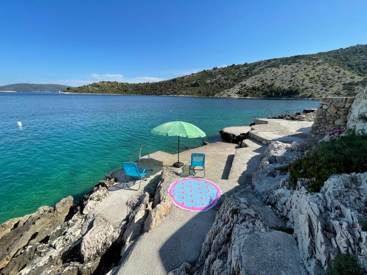 Apartman Emilija Vinišće Exteriér fotografie