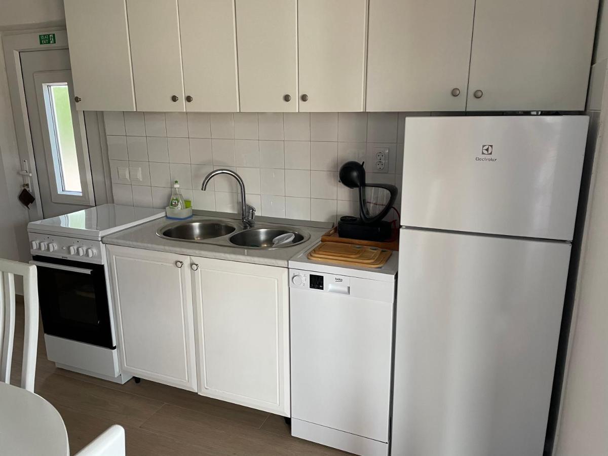 Apartman Emilija Vinišće Exteriér fotografie